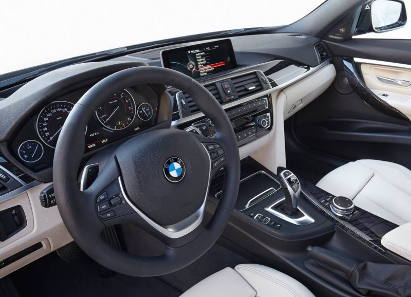BMW 3 приборная модель