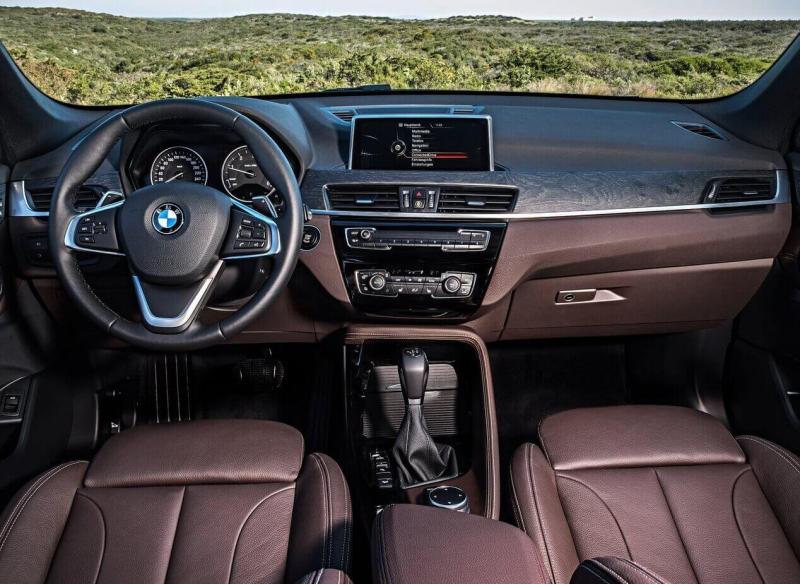 Фото салона BMW X1
