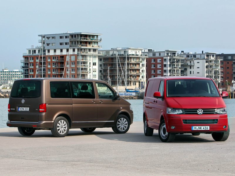 Авто Volkswagen Transporter Т5