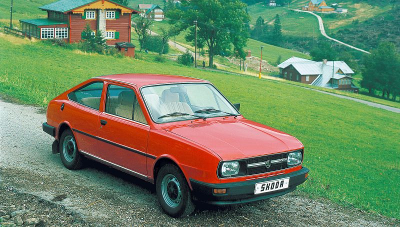 Авто Skoda Rapid 1984 года