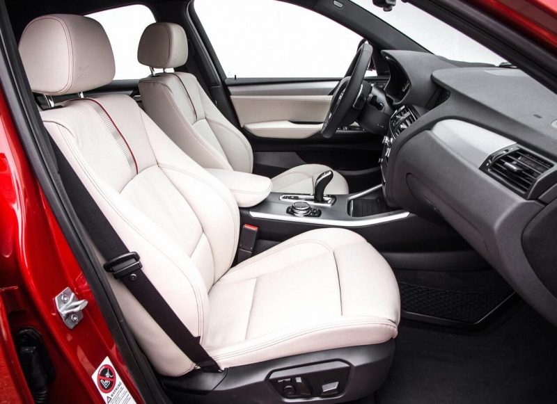BMW X4 салон