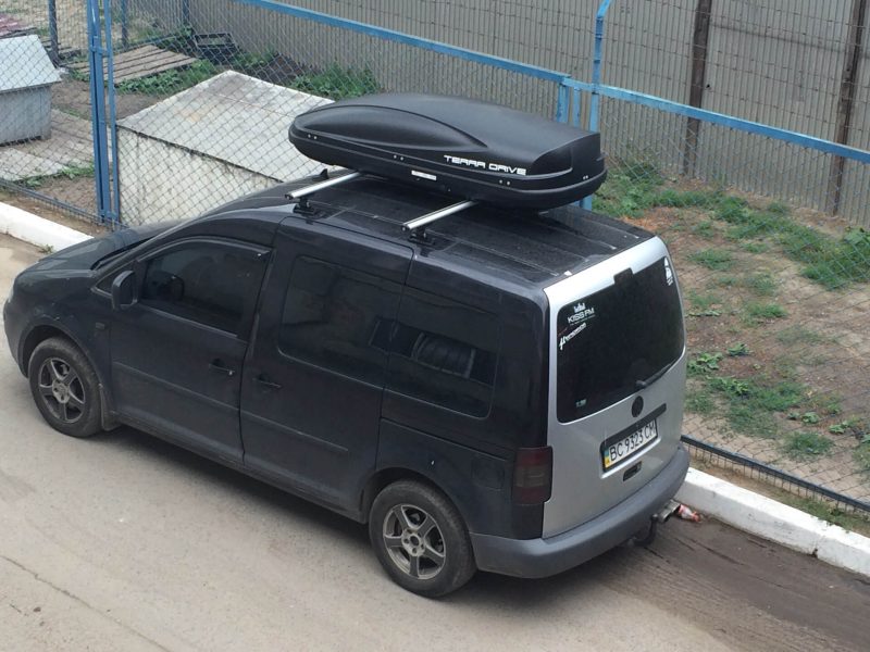 Аэробокс на крышу автомобиля