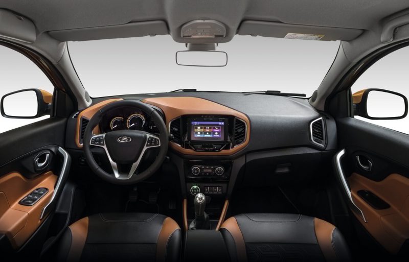 Салон Lada XRAY Cross