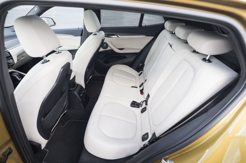 Задний диван BMW X2