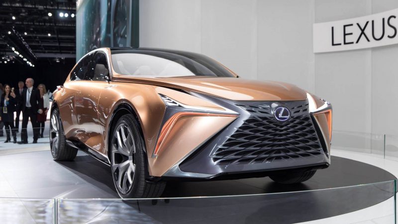 Авто Lexus LQ