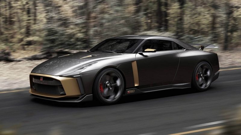 Спорткар Nissan GT-R50