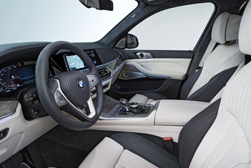 Передние сиденья BMW X7