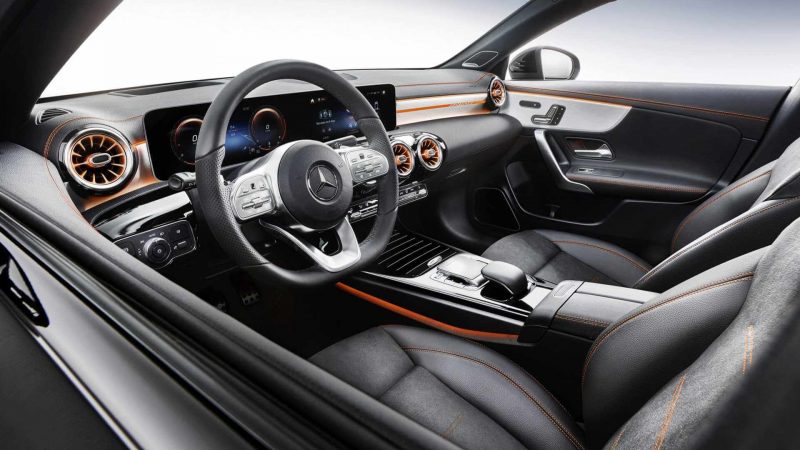 Обновление Mercedes-Benz CLA 2019: что нового?