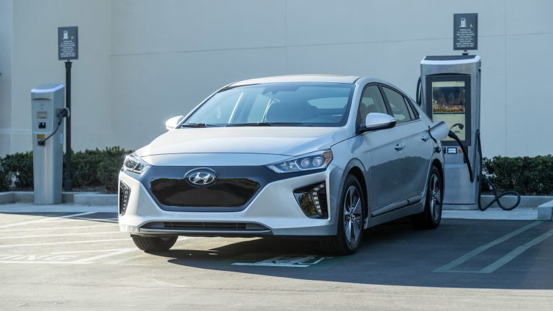 Зарядка Hyundai Ioniq EV