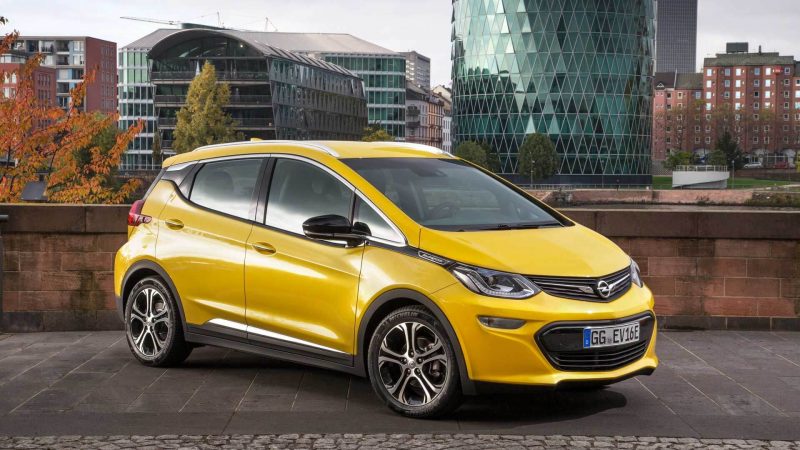 Авто Opel Ampera-e
