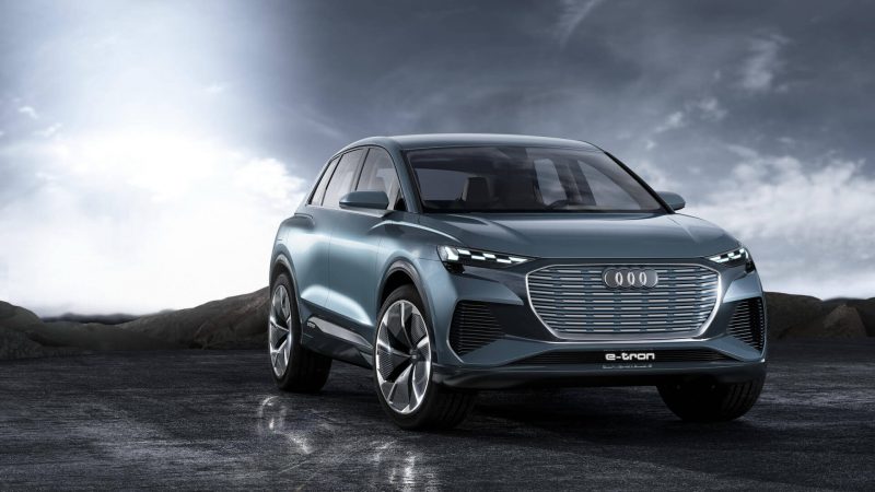 Audi Q4 e-tron Фото Audi Q4 e-tron