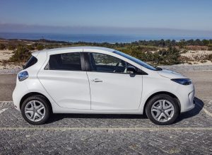 Авто Рено Зое