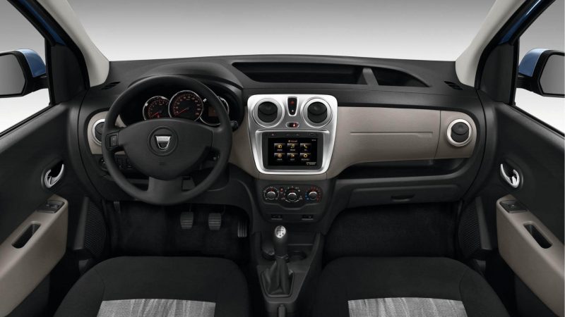 Интерьер Renault Dokker
