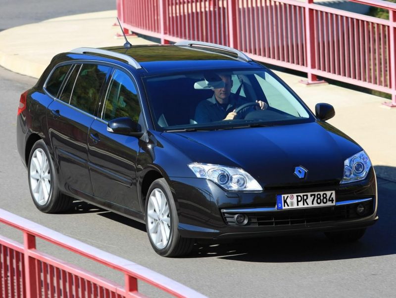 Фото авто Renault Laguna Grandtour