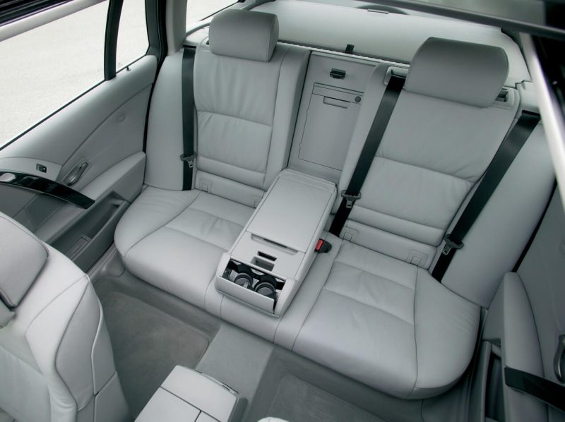 Интерьер BMW 5 Series Touring