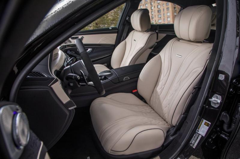 Передние кресла Mercedes-Benz S-Class