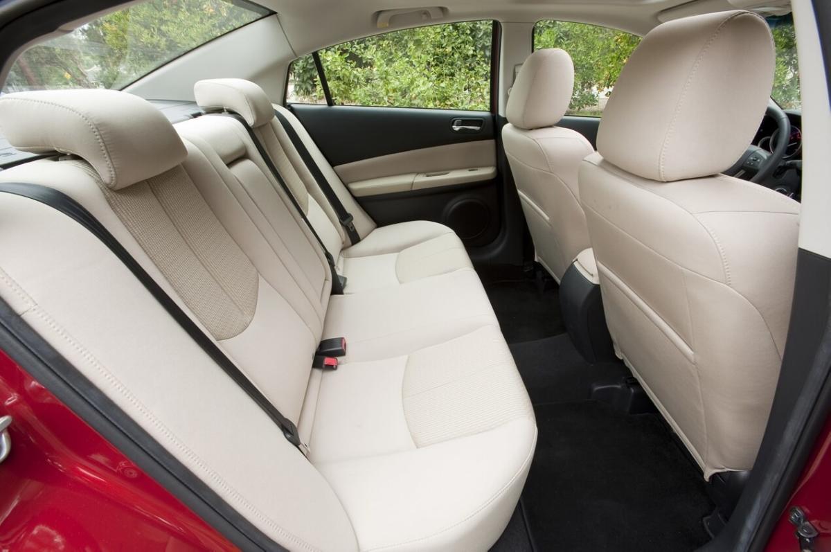 Салон Mazda 6 II поколение