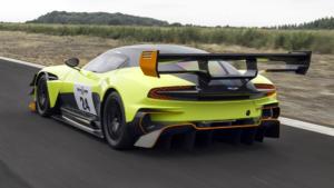 Aston Martin Vulcan AMR Pro Вид сзади Aston Martin Vulcan AMR Pro