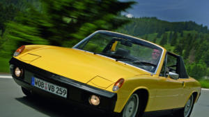 Автомобиль Порше 914