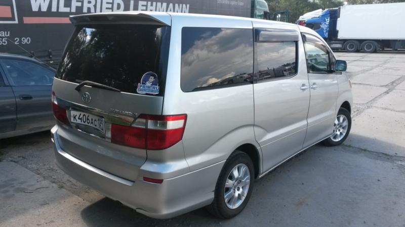 Toyota Alphard 2