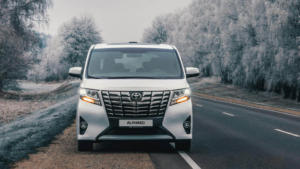 Toyota Alphard 9