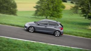 Авто Хендай i20