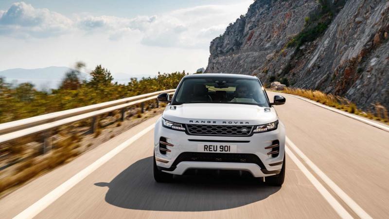 Вид спереди Range Rover Evoque