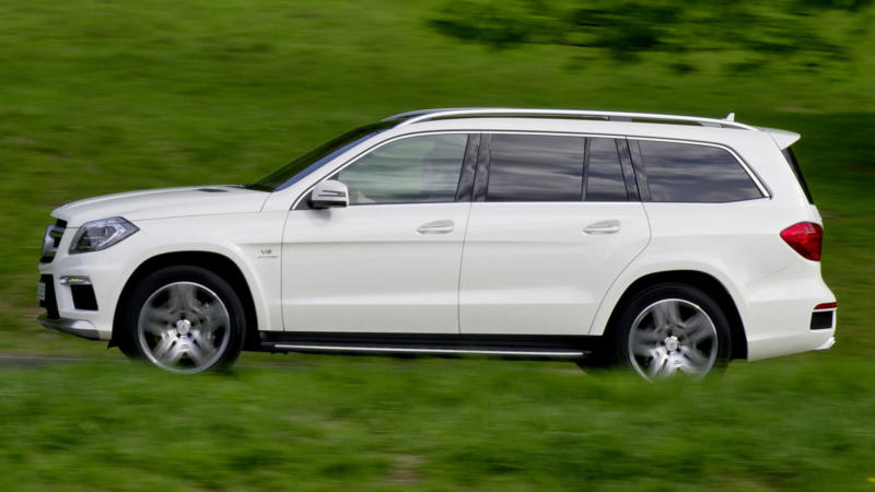 Mercedes-Benz GL Mercedes-Benz GL вид сбоку
