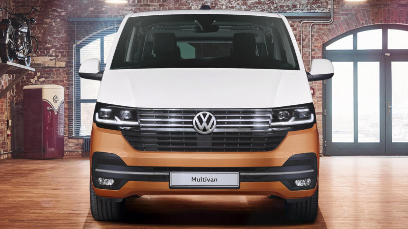 Volkswagen Multivan вид спереди