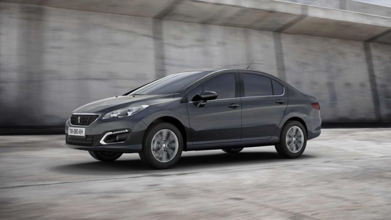 Фото Peugeot 408