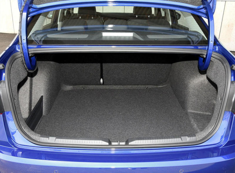 Багажник Volkswagen Bora