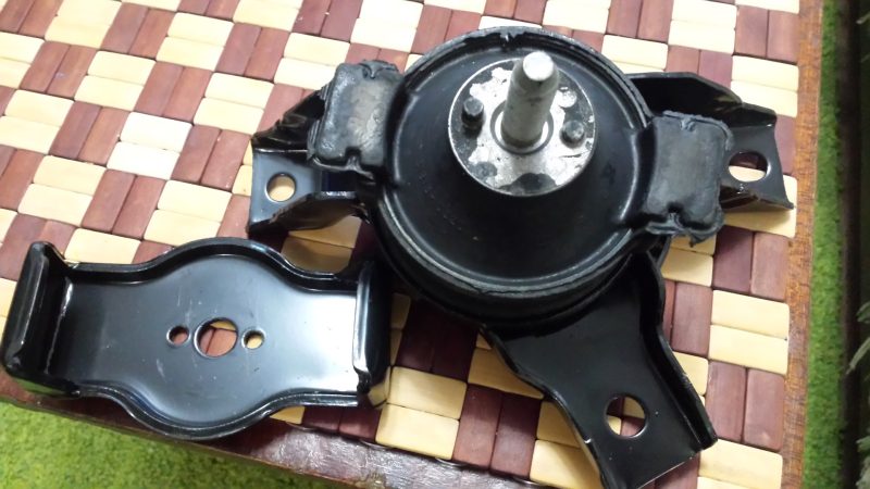 Коли час заміни подушки двигуна