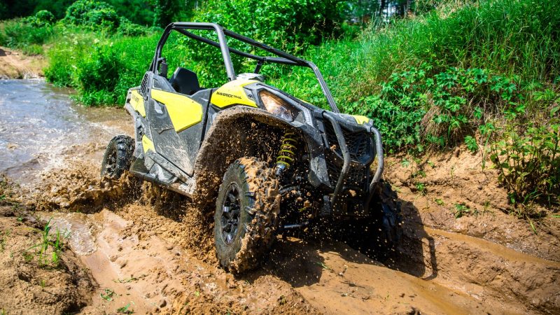 Особливості мотовсюдиходів Maverick Trail