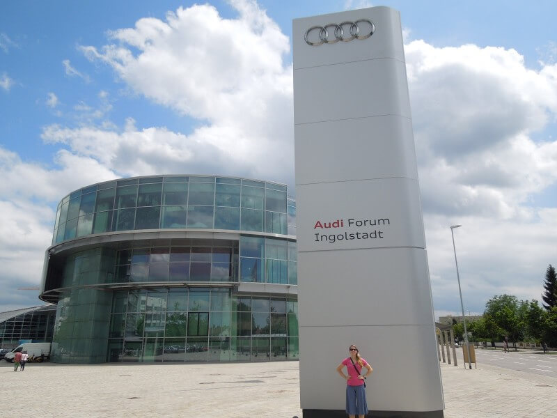 Audi компания Audi компания