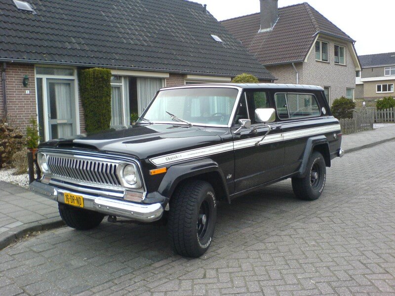 Jeep Cherokee 1974 года Jeep Cherokee 1974 года