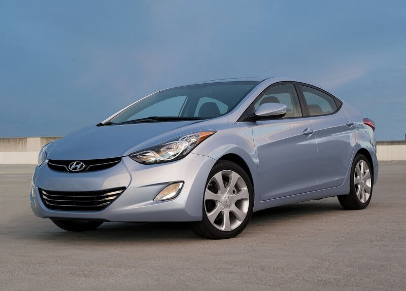 Hyundai Elantra (2011) Hyundai Elantra (2011)