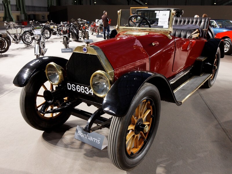 Lancia Theta Lancia Theta