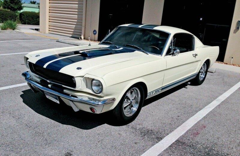 Ford Mustang Shelby GT350 1965 ода Ford Mustang Shelby GT350 1965 ода