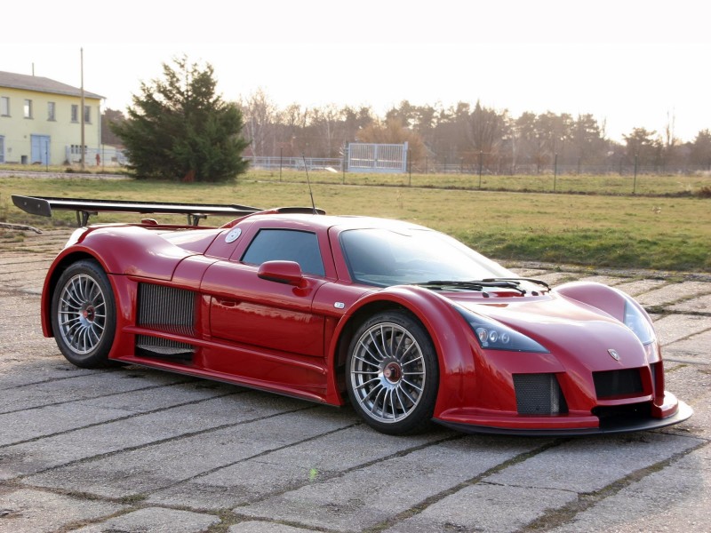 Gumpert Apollo 2009 года Gumpert Apollo 2009 года