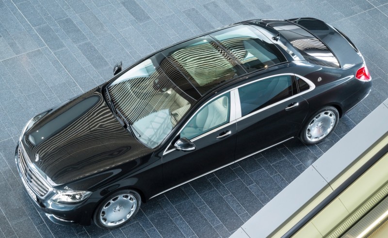 Mercedes Maybach S600 седан Mercedes Maybach S600 седан