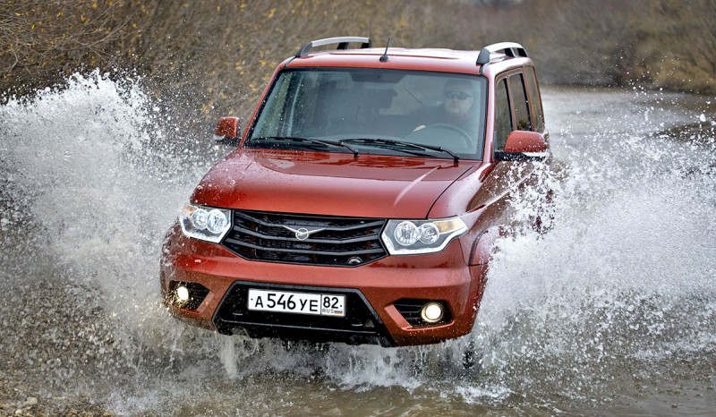 УАЗ Патриот вид спереди Вид спереди УАЗ Патриот