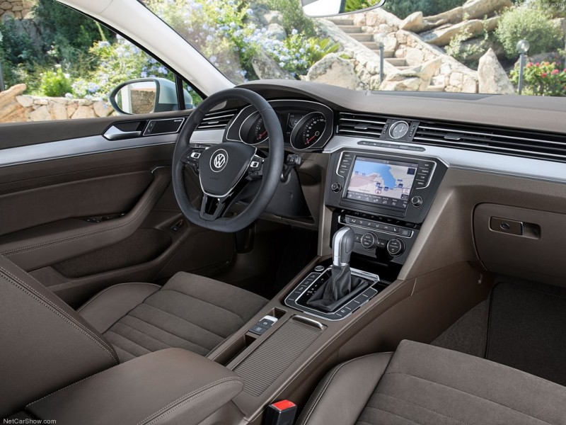 Интерьер Volkswagen Passat B8 Интерьер Volkswagen Passat B8