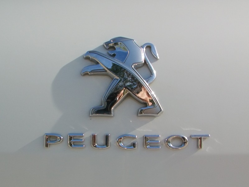 Peugeot логотип Peugeot логотип