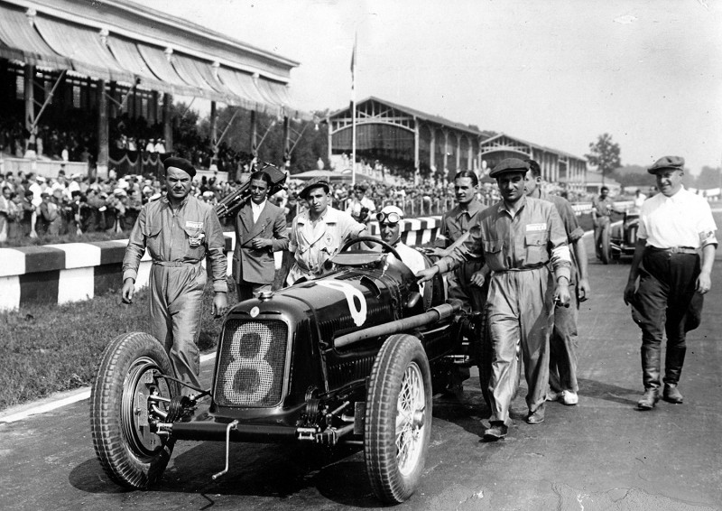 Maserati гоночный автомобиль Maserati гоночный автомобиль