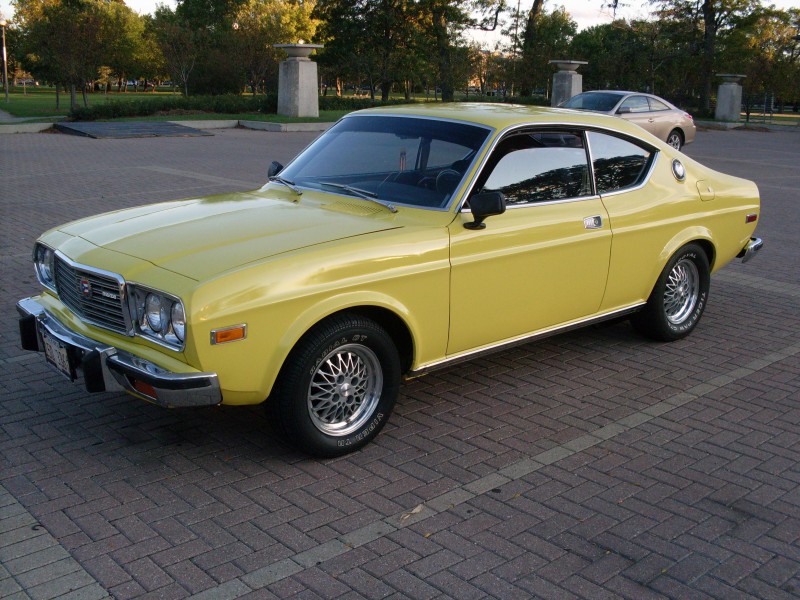 Mazda RX-4 1974 года Mazda RX-4 1974 года