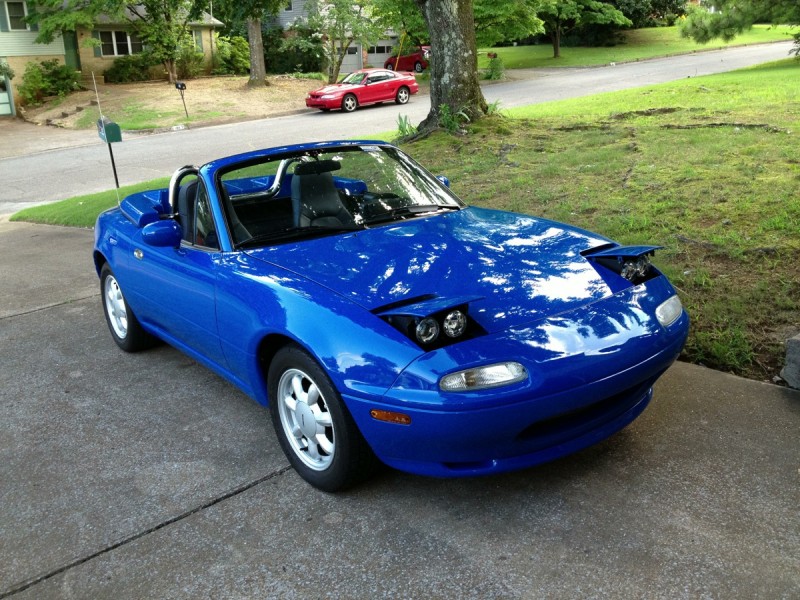 Mazda MX-5 1990 года Mazda MX-5 1990 года