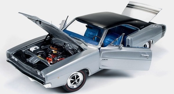 Автомобильная модель Dodge Charger Hemi RT