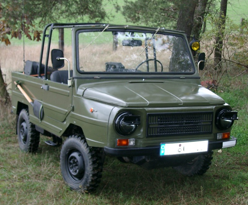 ЛуАЗ-969М автомобиль