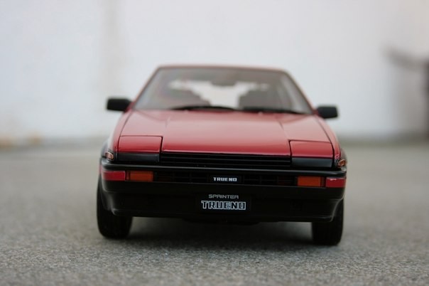 Вид спереди Toyota Sprinter Trueno AE86 GT Apex 
