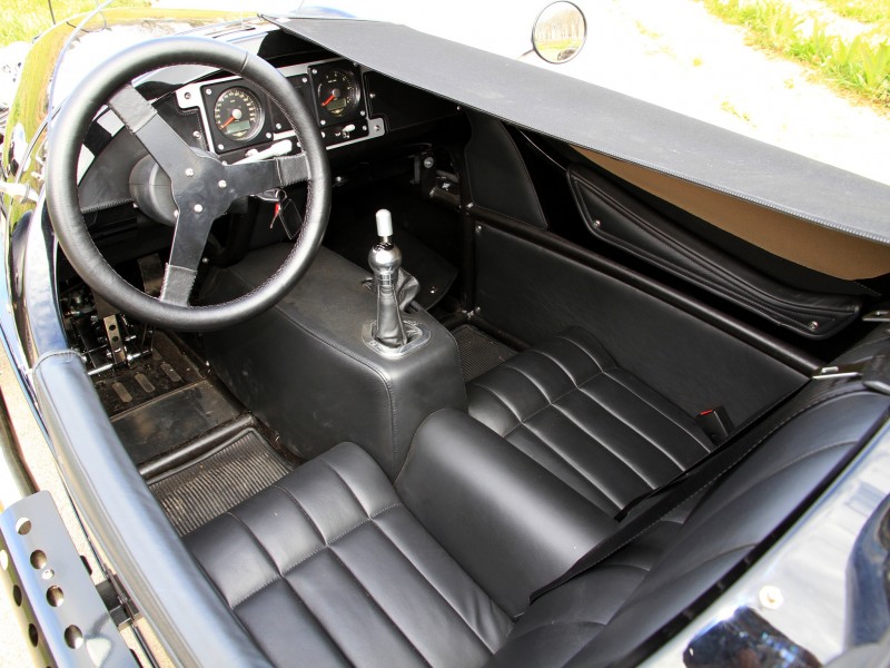 Morgan 3 Wheeler фотография салона Morgan 3 Wheeler фотография салона